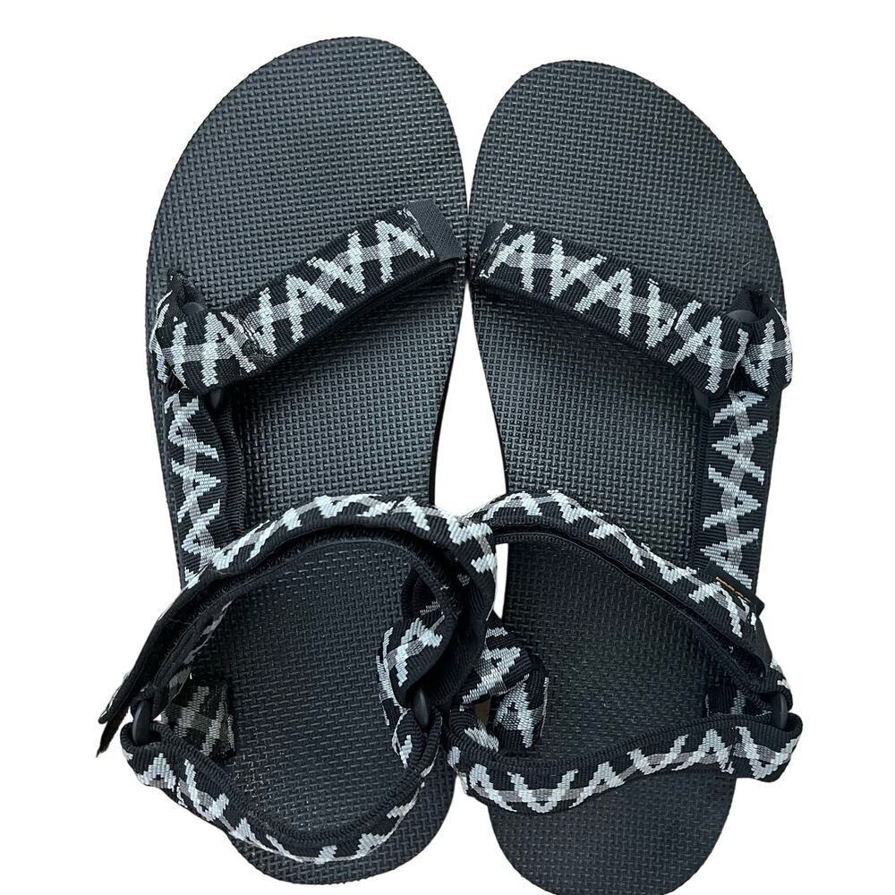 NWOT TEVA Men's Original Universal Sandal - Black/Grey - 11